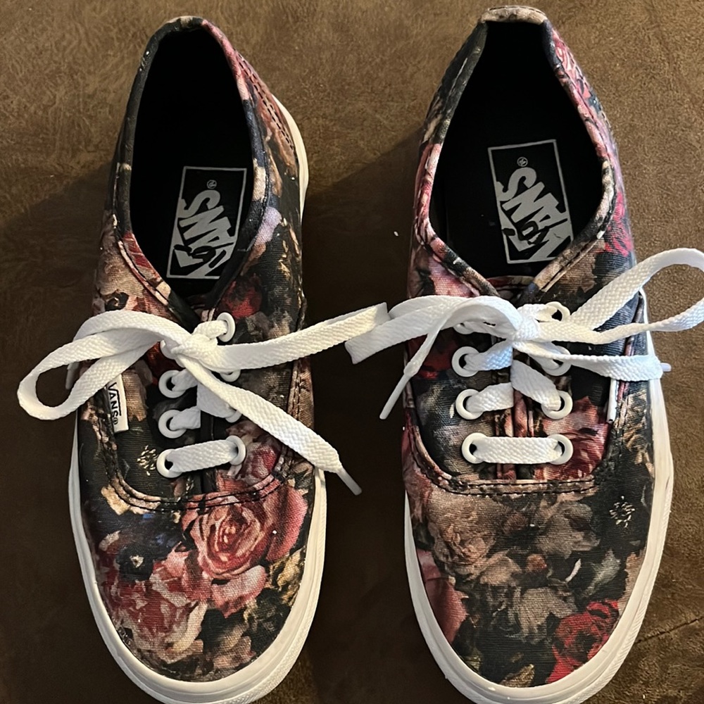 Women's Vans Off The Wall